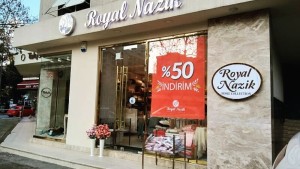 Royal Nazik